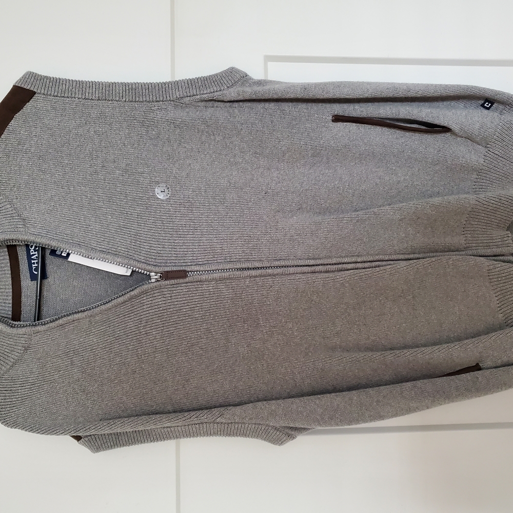 Gray Zippered Vest with Brown Accents